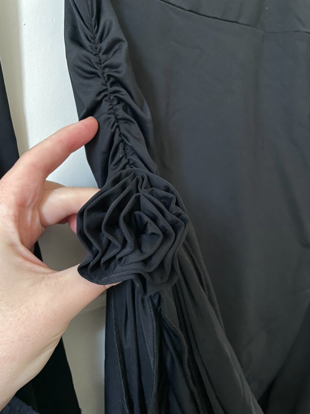 LIONESS ROSETTE RUCHED MINI DRESS, ONYX, SIZE SMALL - Picture 5 of 7